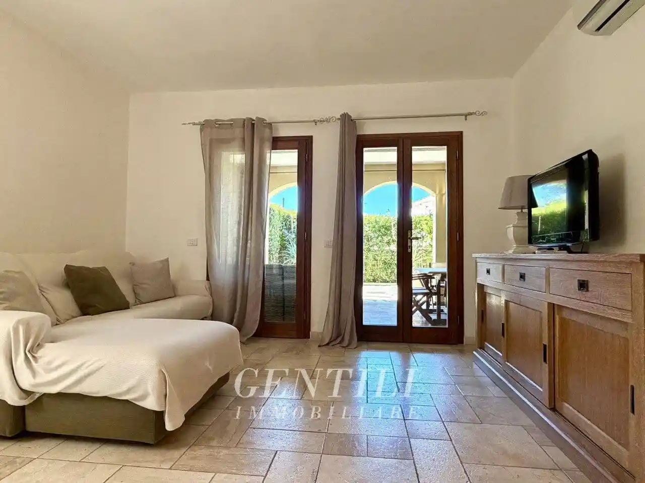 Appartamento in vendita a Arzachena