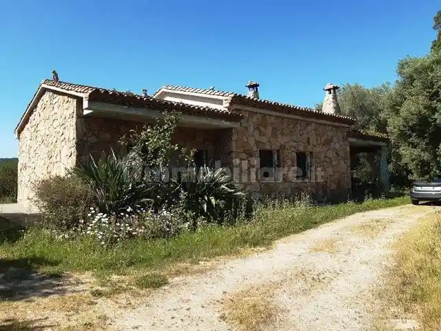 Villa in vendita a Arzachena