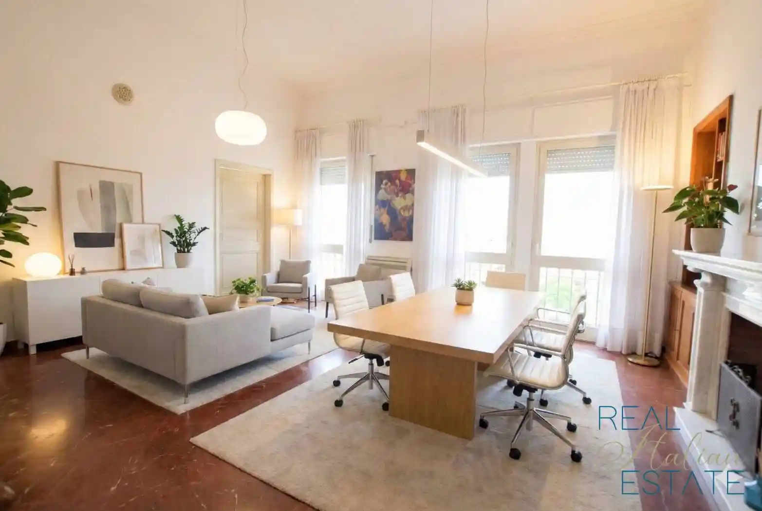 Appartamento in vendita a Viareggio