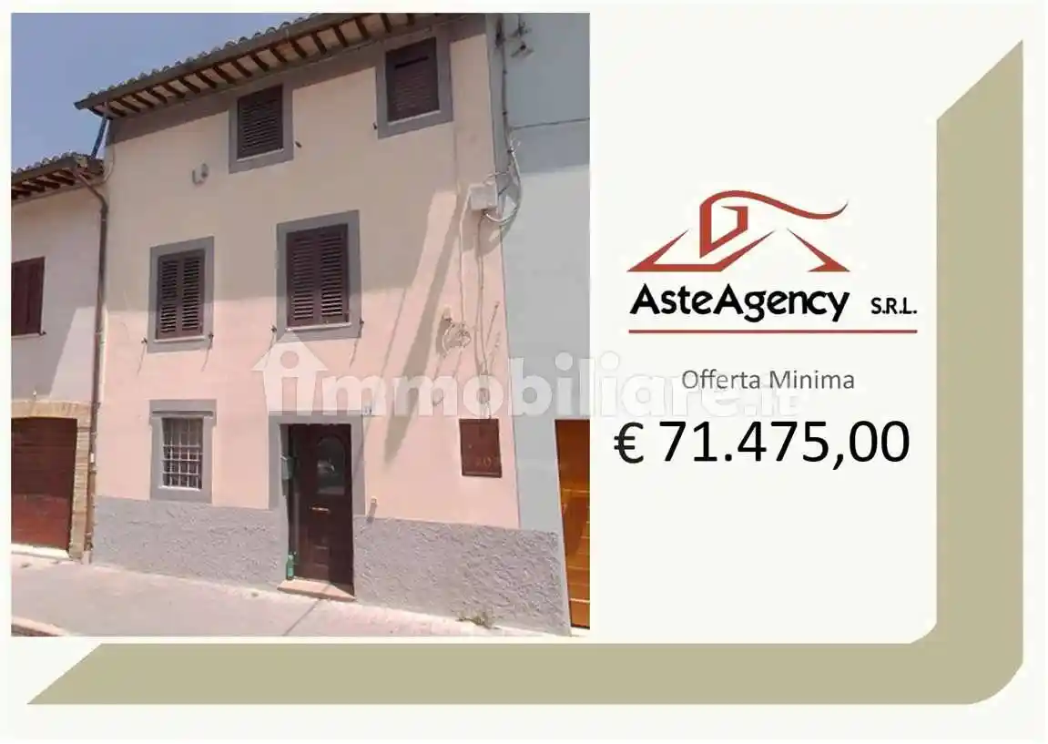 Casa indipendente in vendita a Spoleto