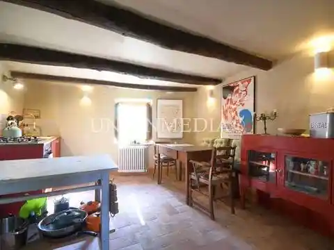 Appartamento in vendita a Fosdinovo