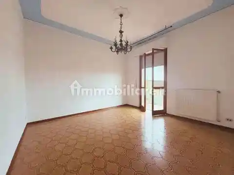 Appartamento in vendita a Sarzana
