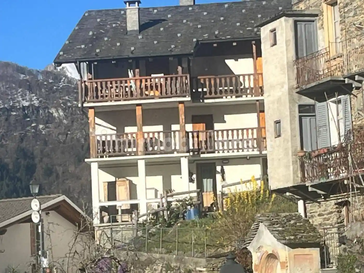 Appartamento in vendita a Rossa