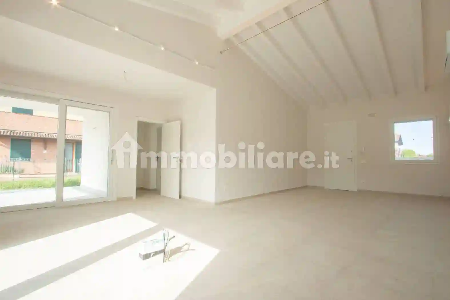 Villetta a schiera - foto 2