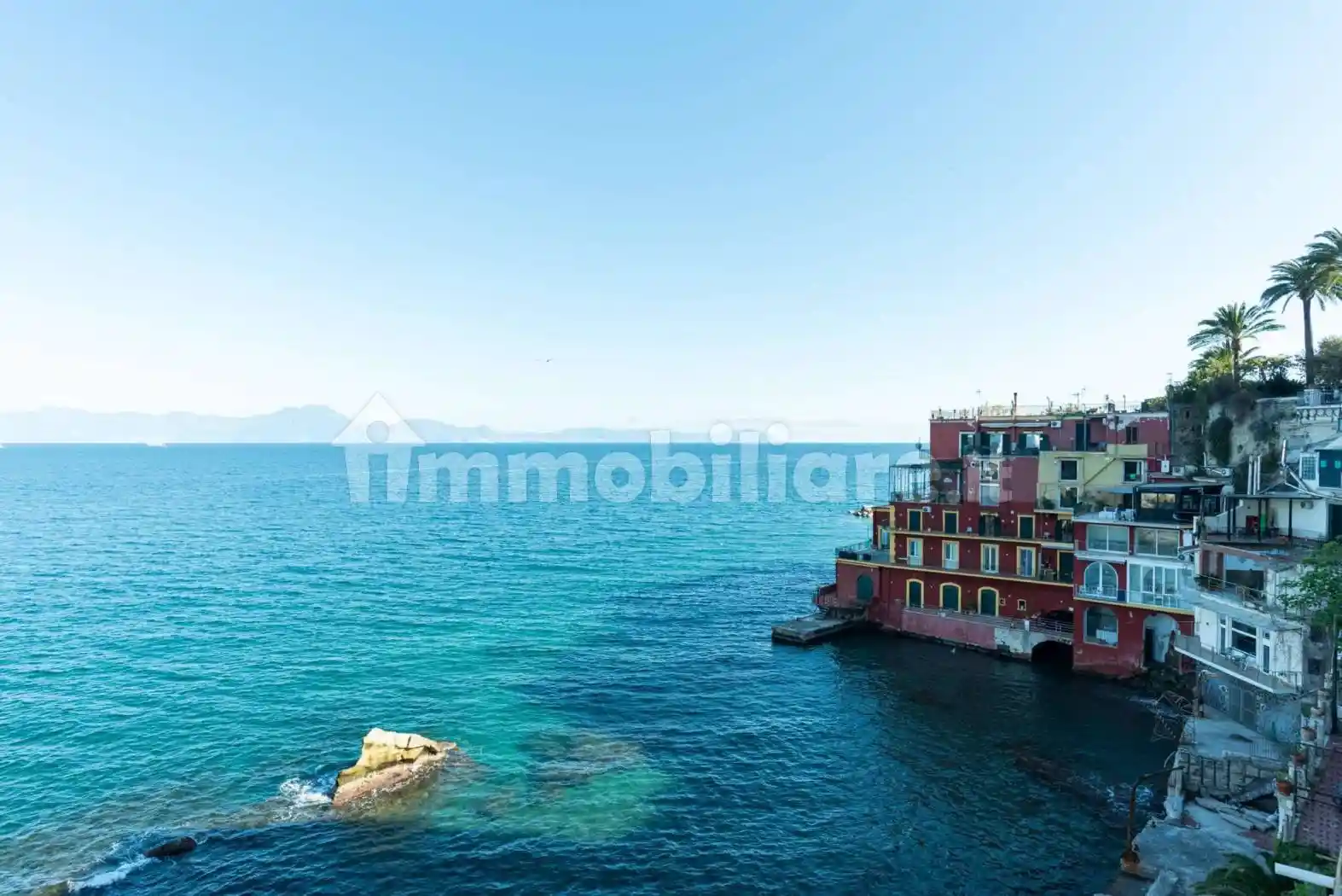 Appartamento in affitto a Napoli