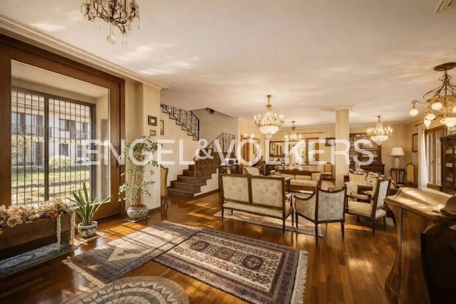 Villa in vendita a Viggiù