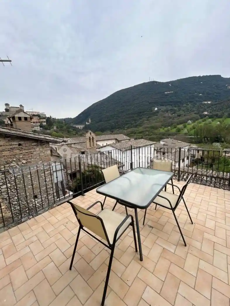 Appartamento in affitto a Spoleto