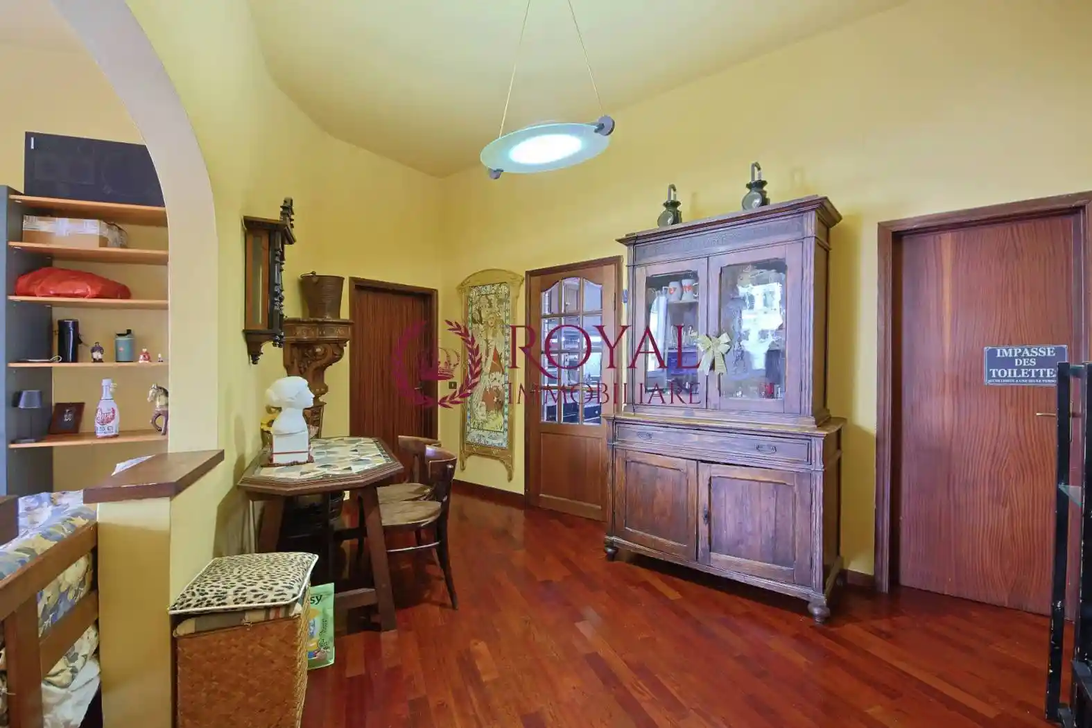 Appartamento in vendita a Livorno