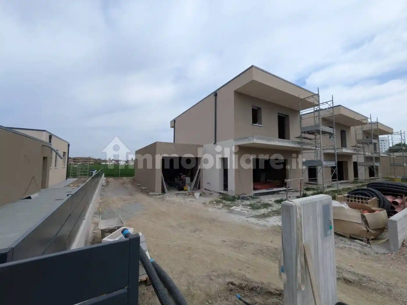 Villa in vendita a Cento