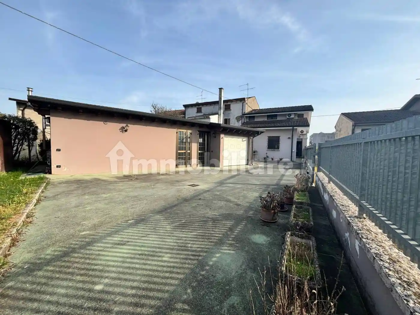 Villa in vendita a Ronco all'Adige