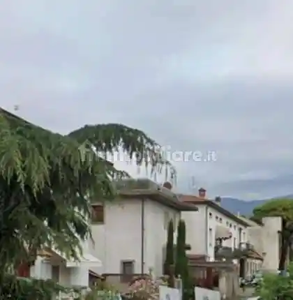 Villa in vendita a Pistoia