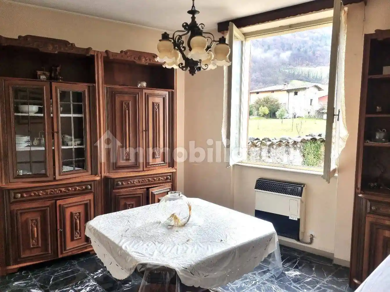 Villa in vendita a Gandino