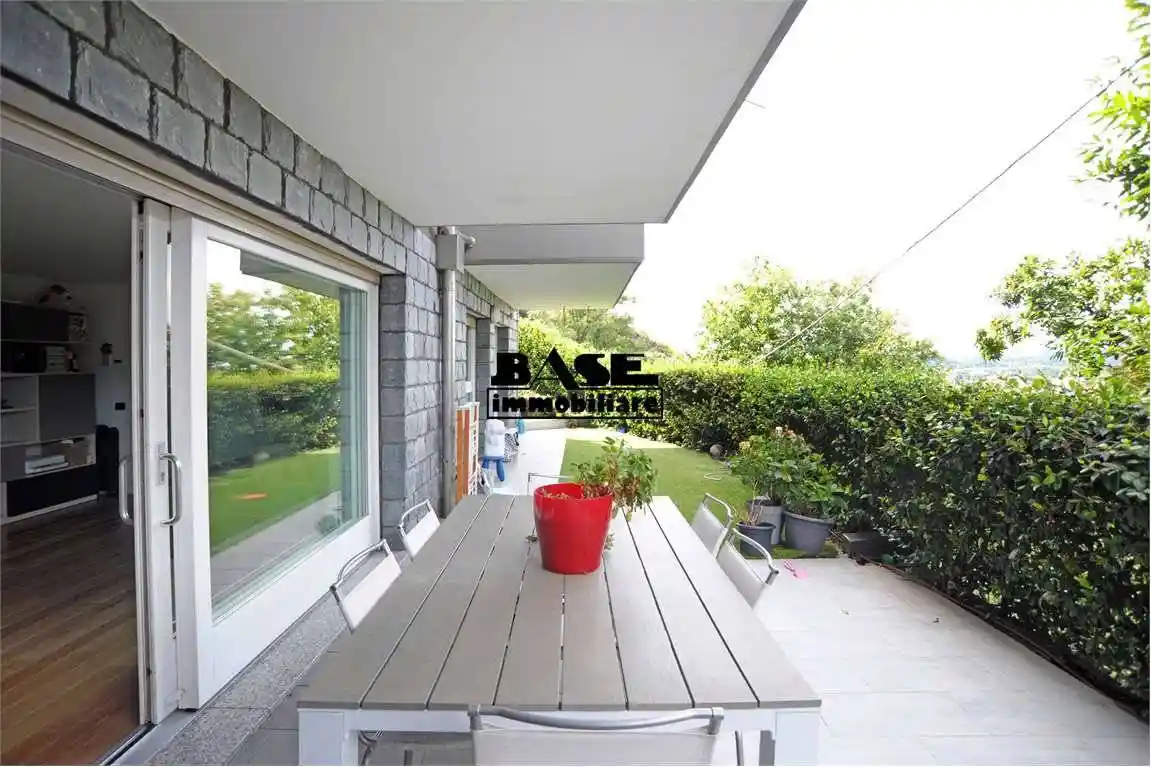 Appartamento in vendita a Como