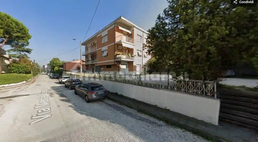 Appartamento in vendita a Ancona