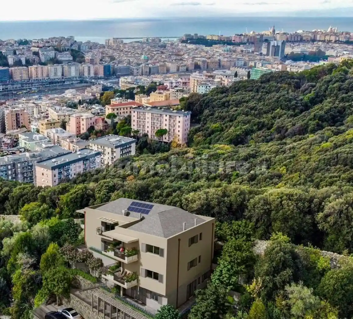Appartamento in vendita a Genova