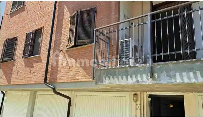 Appartamento in vendita a Castiraga Vidardo