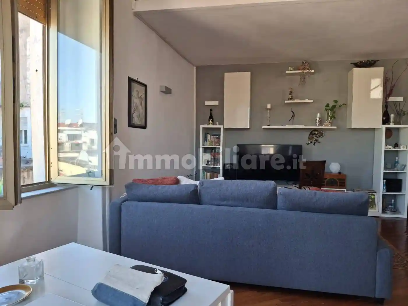 Appartamento in vendita a Napoli