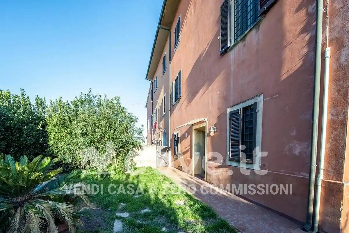 Villa in vendita a Pisa