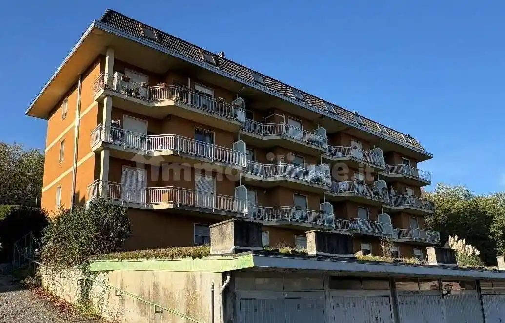 Appartamento in vendita a Serravalle Sesia