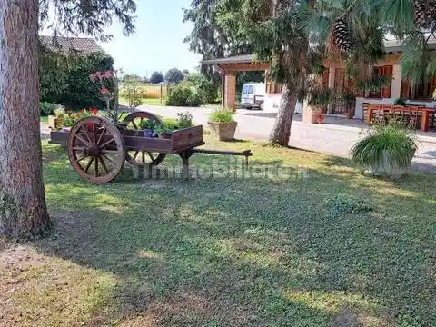 Rustico - Casale in vendita a Piazzola sul Brenta