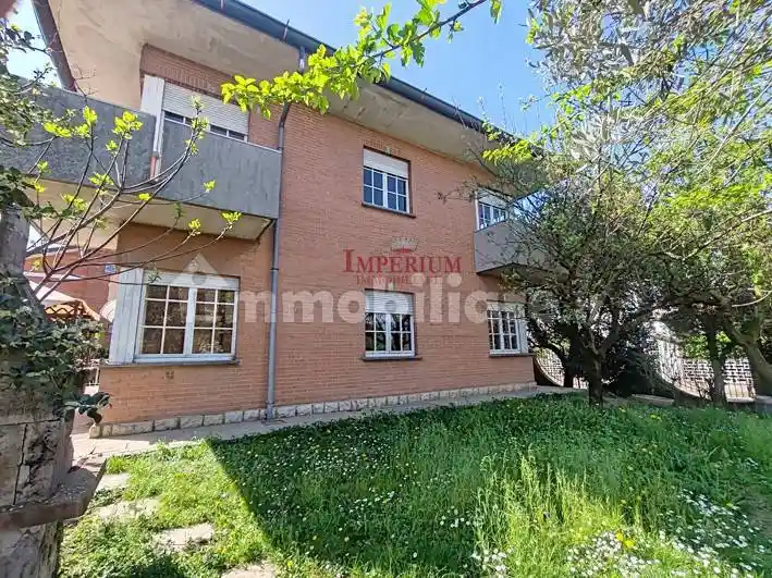 Villa in vendita a Seveso