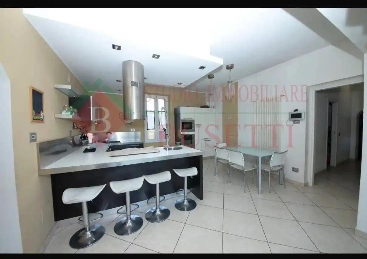 Villa in vendita a Canegrate