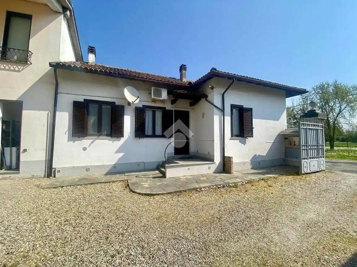 Casa indipendente in vendita a Castelnuovo Scrivia