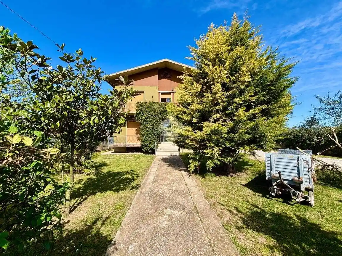 Villa in vendita a Sona