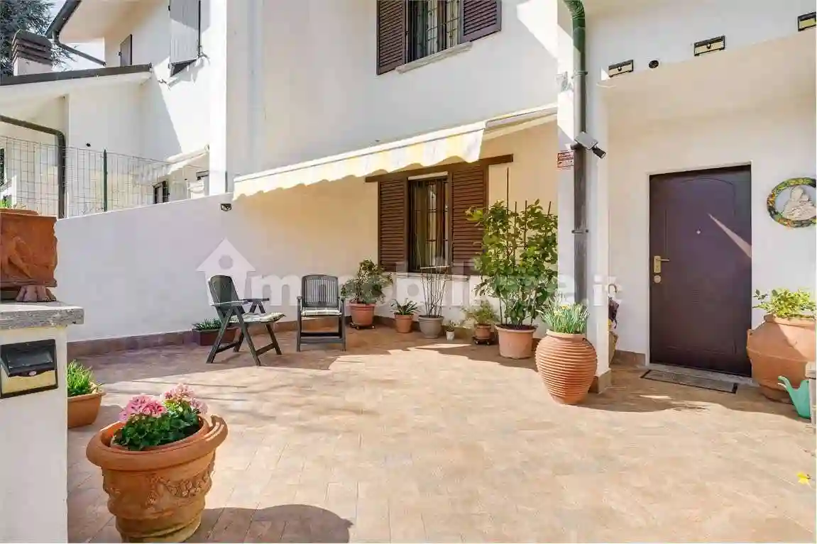 Villetta a schiera - foto 2