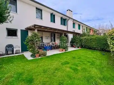 Villa in vendita a Conegliano