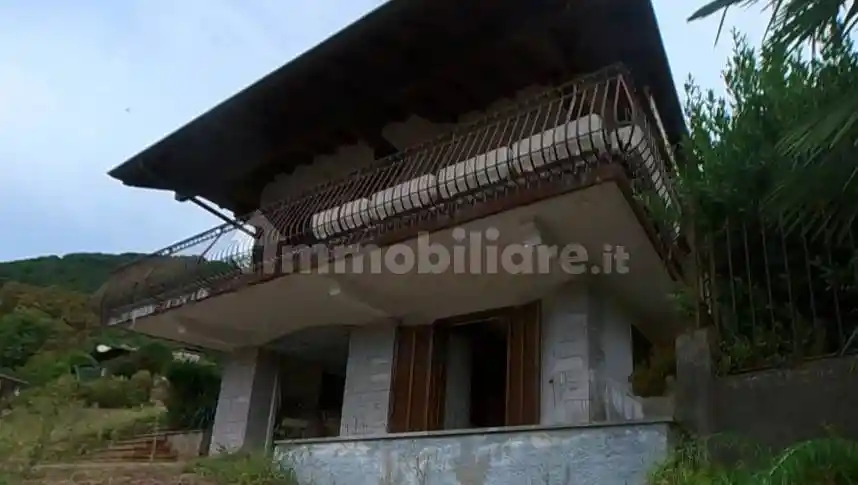 Villa in vendita a Germagno