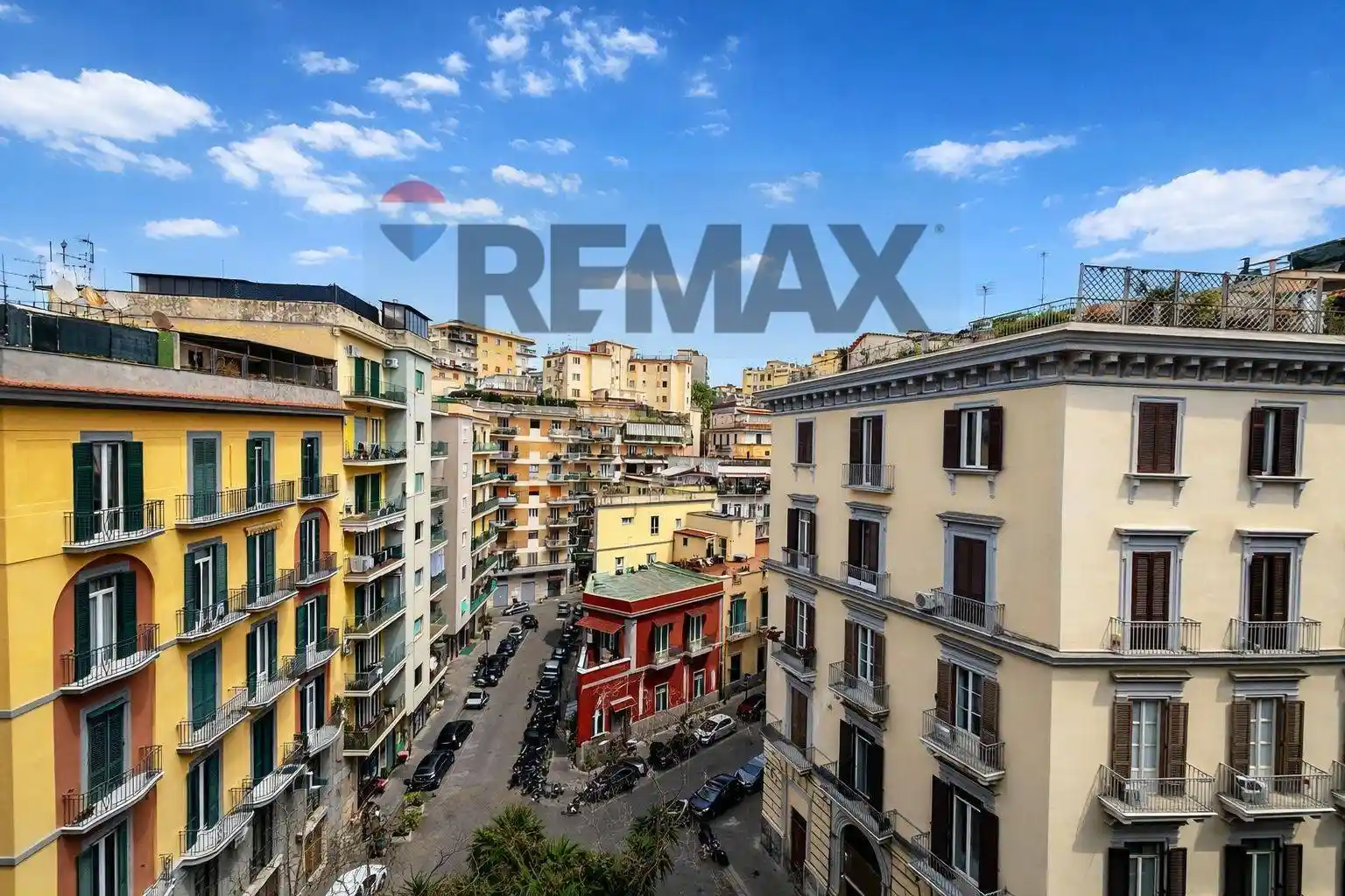 Appartamento in vendita a Napoli