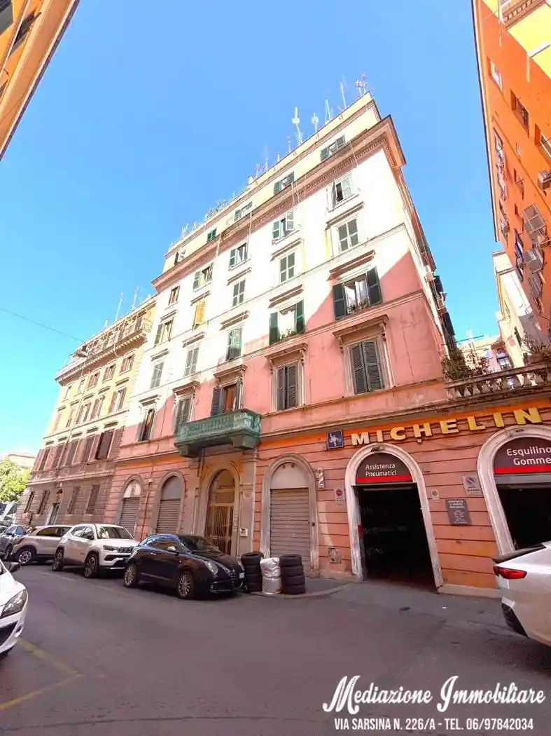 Appartamento in vendita a Roma