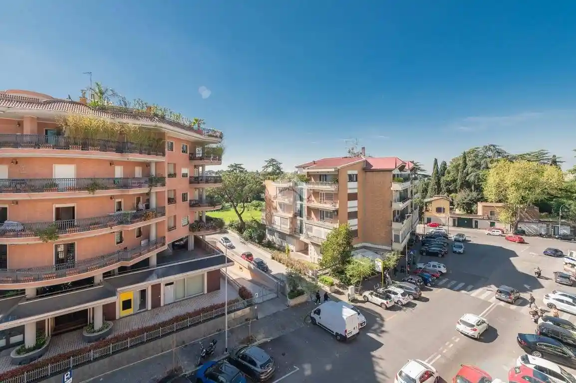 Appartamento in vendita a Roma