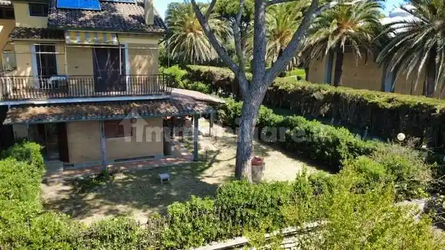 Villa in affitto a Santa Marinella