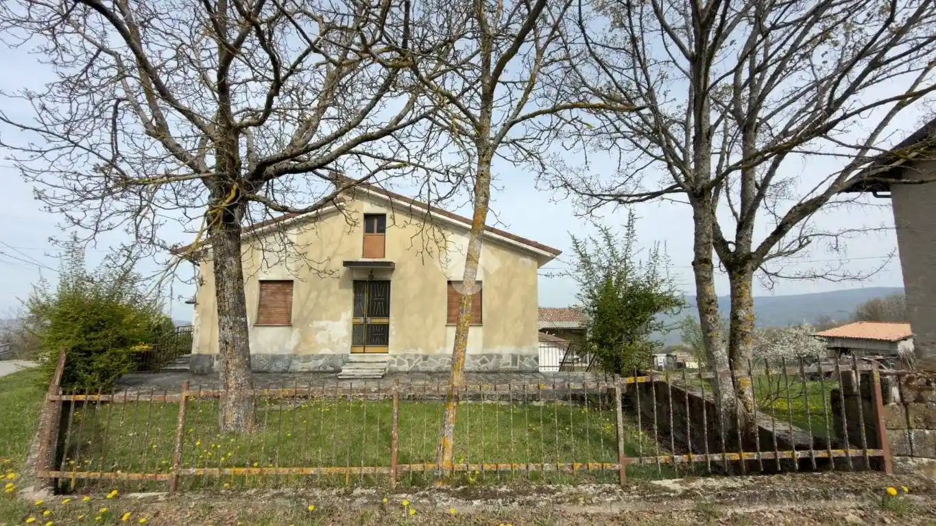 Villa in vendita a Romagnese
