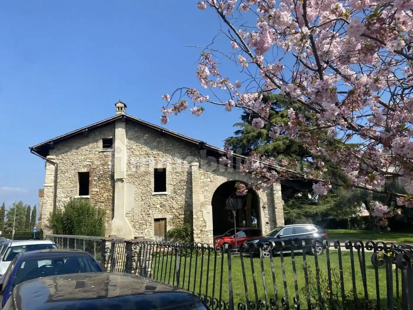 Villa in vendita a Desenzano del Garda