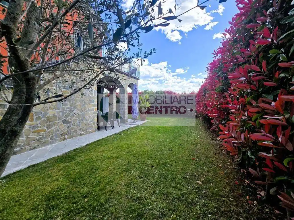 Appartamento in vendita a Sarzana