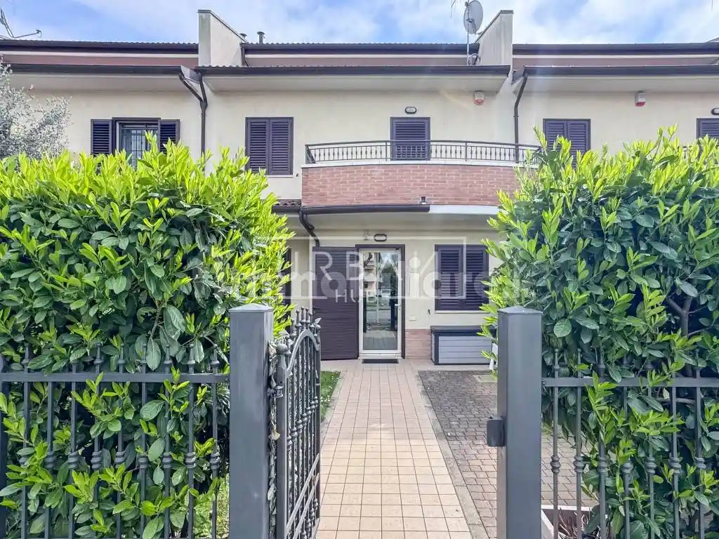 Villetta a schiera in vendita a Forlì