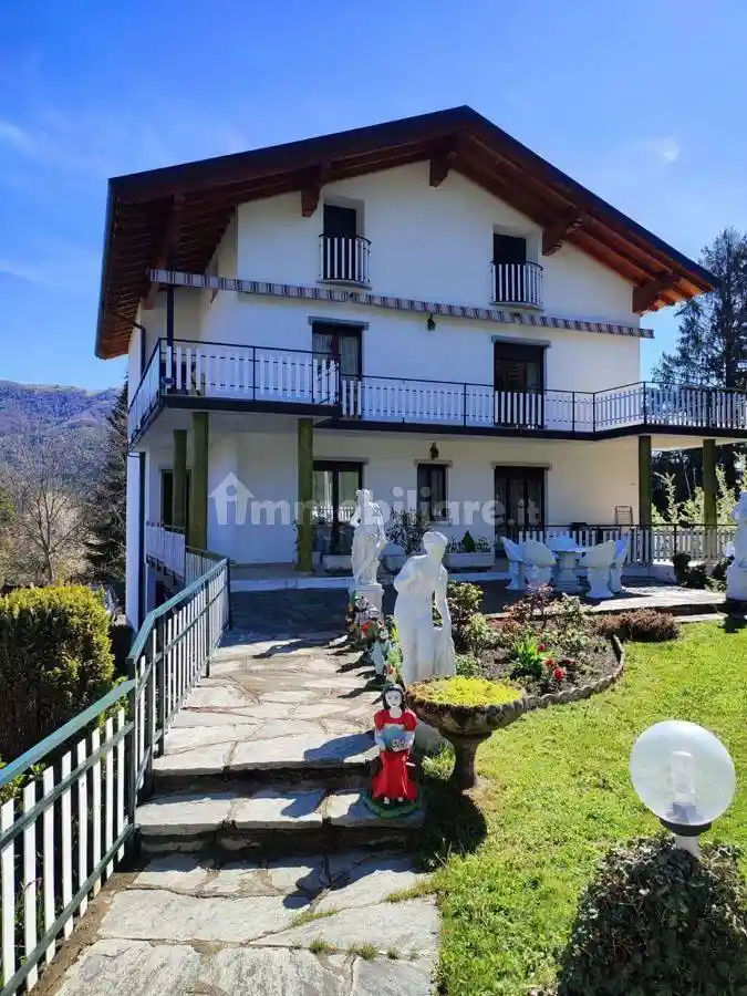 Appartamento in affitto a Centro Valle Intelvi