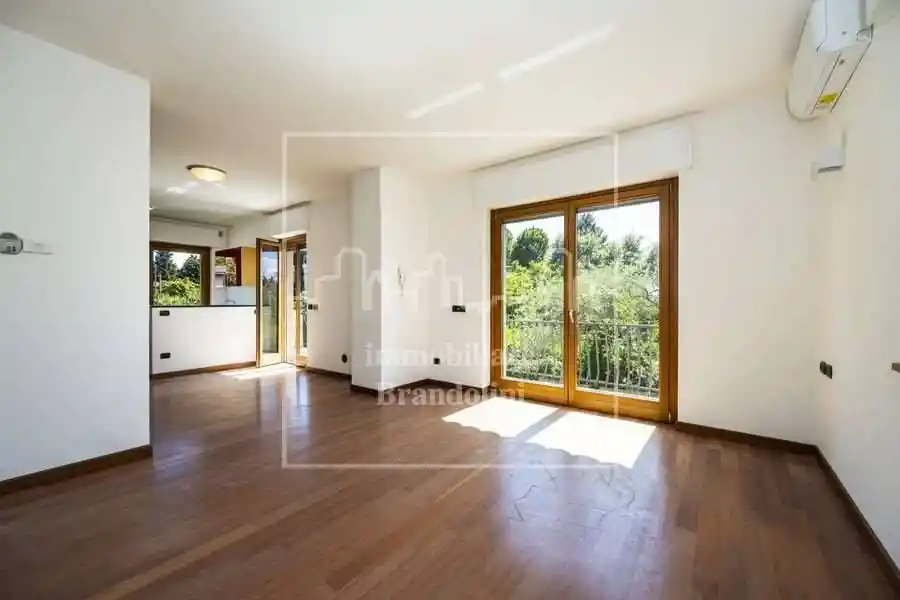 Villa in vendita a Varese