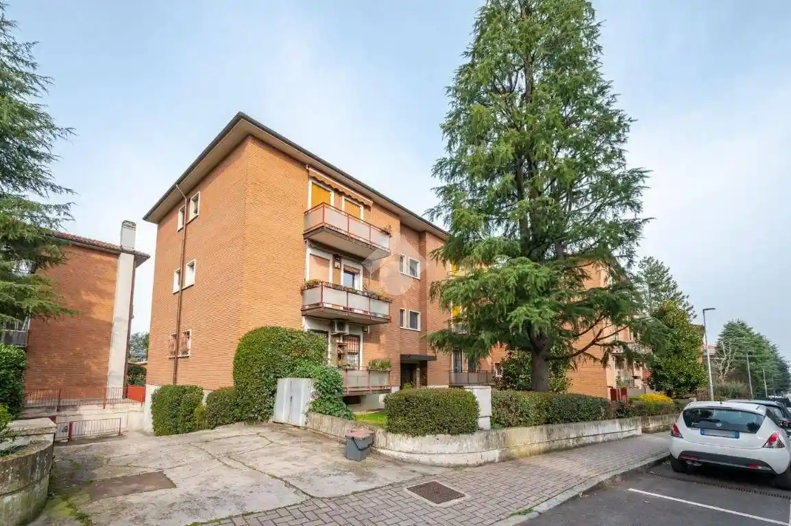 Appartamento in vendita a Zola Predosa