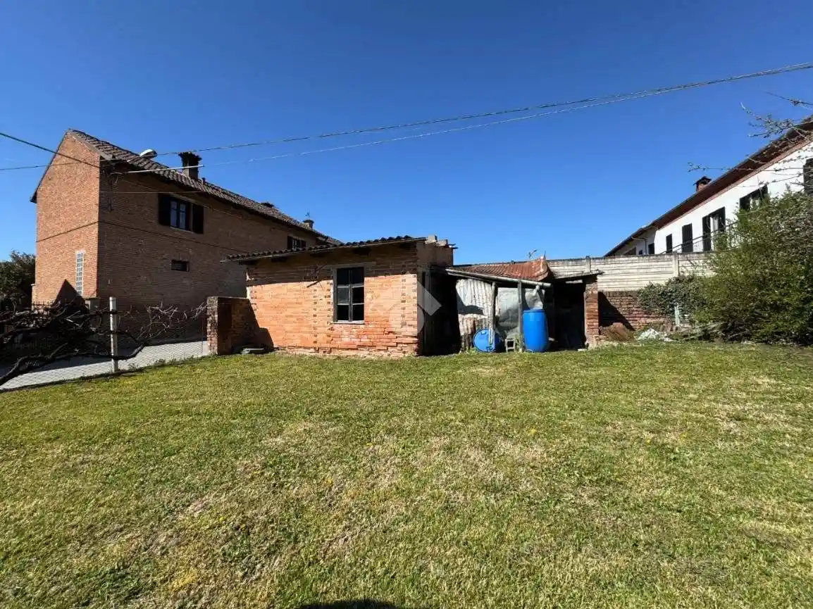 Casa indipendente in vendita a Asti