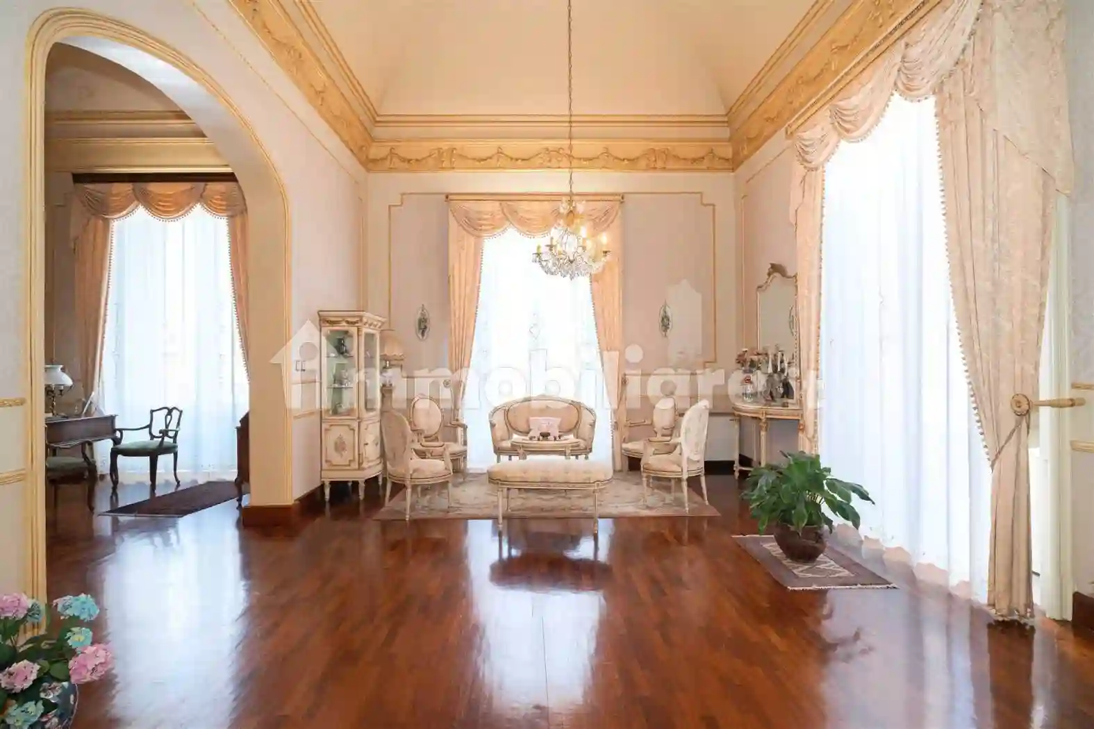 Palazzo - Edificio - foto 2