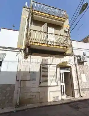 Appartamento in vendita a Canosa di Puglia