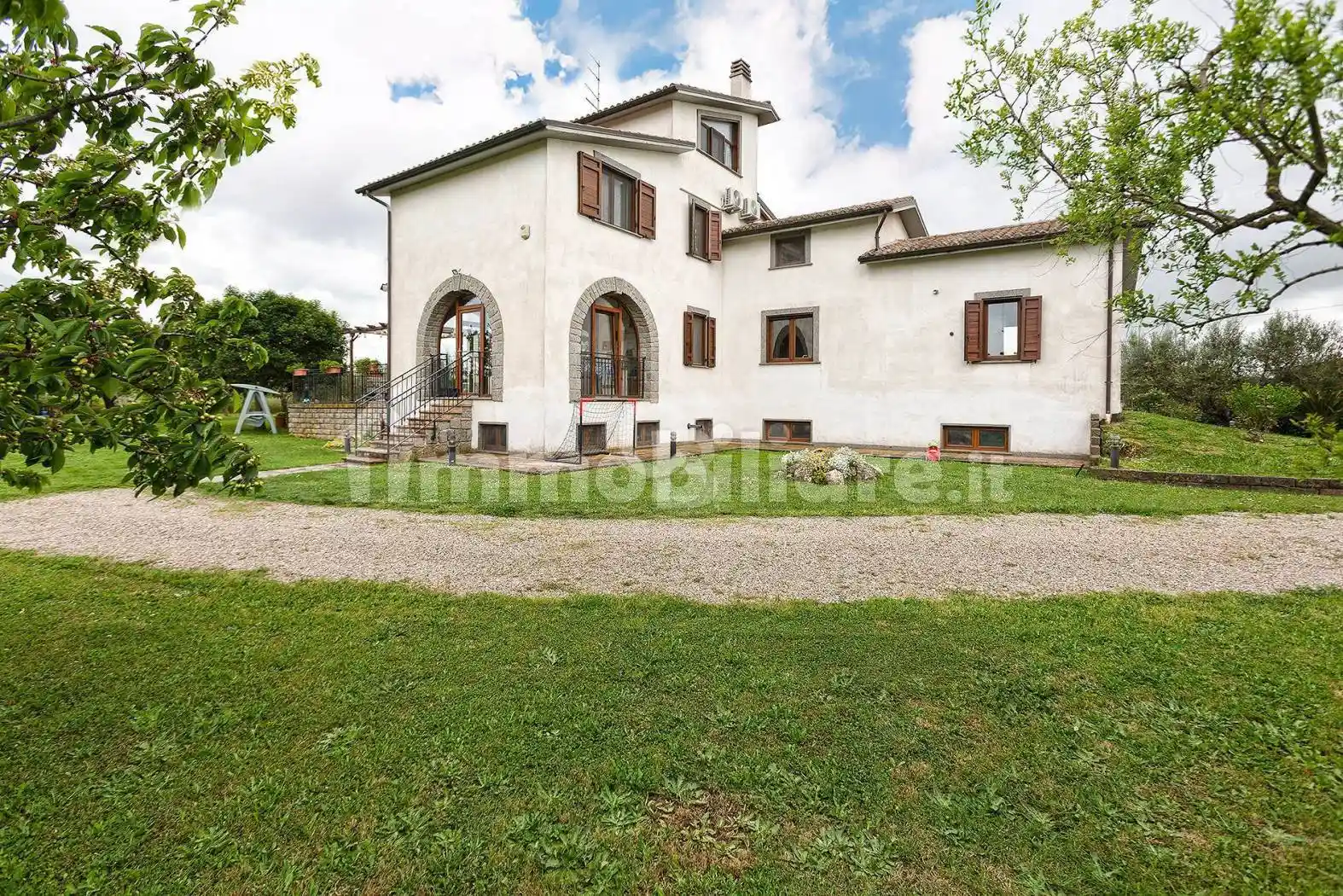Villa in vendita a Viterbo
