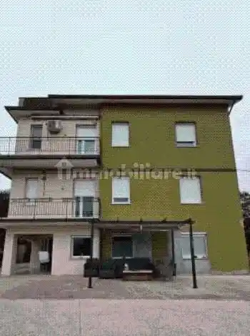Casa indipendente in vendita a Falconara Marittima