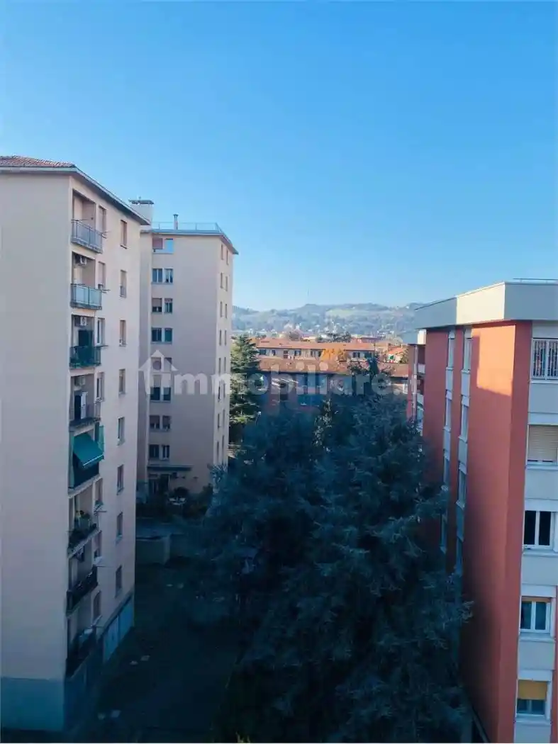 Appartamento in vendita a Bologna