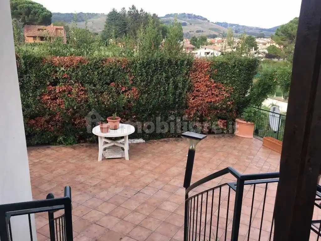 Appartamento in affitto a Grottaferrata