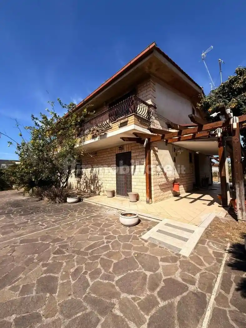 Villa in vendita a Roma